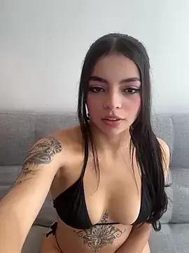 TaylorGreys from StripChat is Freechat