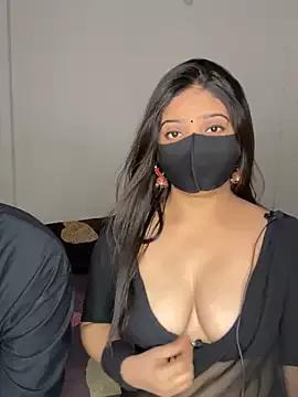 TeaseMeTina from StripChat is Freechat