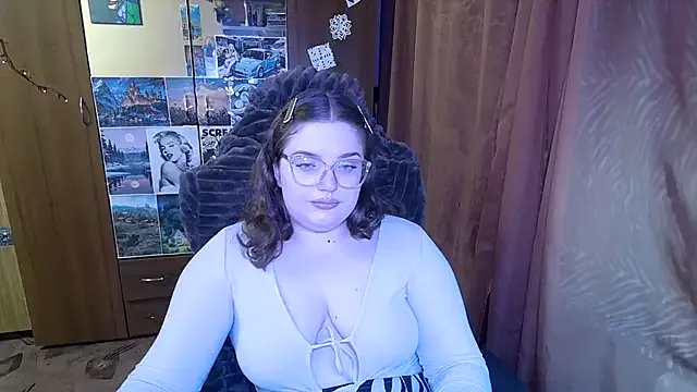 Teasing_Dora — Oil my body