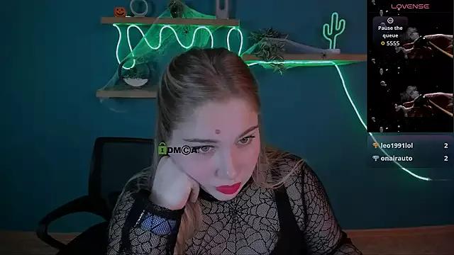 tereza_moon from StripChat is Freechat