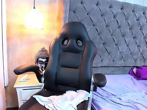 Tessa_Wild from StripChat