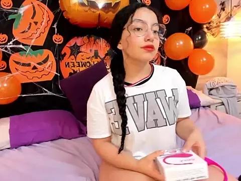 Tessa_Wild from StripChat