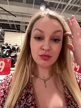 Try our girls live displays and explore the company of endless strippers, with beautiful physiques, vibrating toys and more.