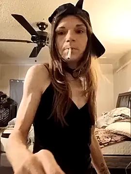 THATgirlUwont4get from StripChat is Freechat