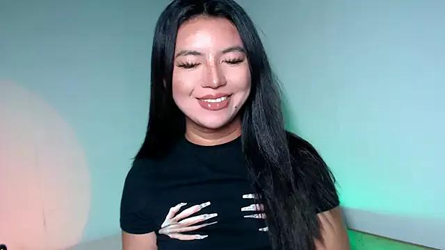 thinker_belle from StripChat is Freechat