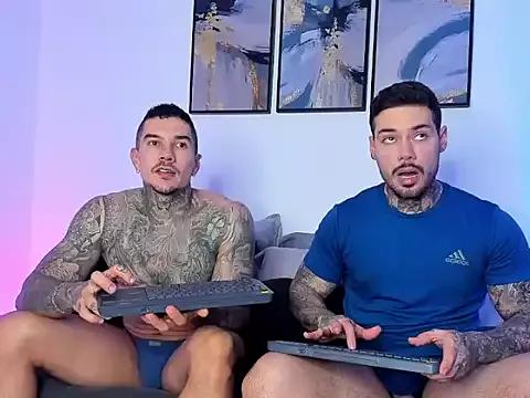 ThomasYMason from StripChat is Freechat