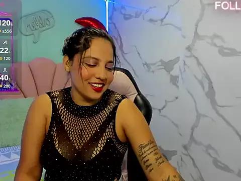 Try our girls live displays and explore the company of endless strippers, with beautiful physiques, vibrating toys and more.