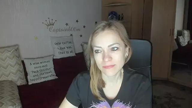 Try our girls live displays and explore the company of endless strippers, with beautiful physiques, vibrating toys and more.