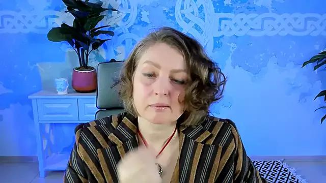 TiffanyBrauny from StripChat is Freechat