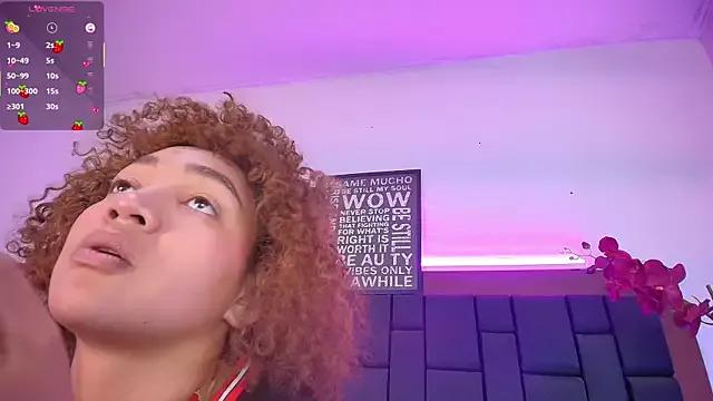 Tina_Heartt from StripChat is Freechat