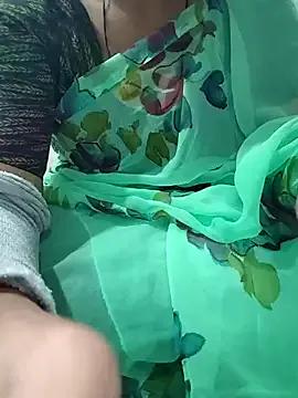 tmanana_ from StripChat is Freechat