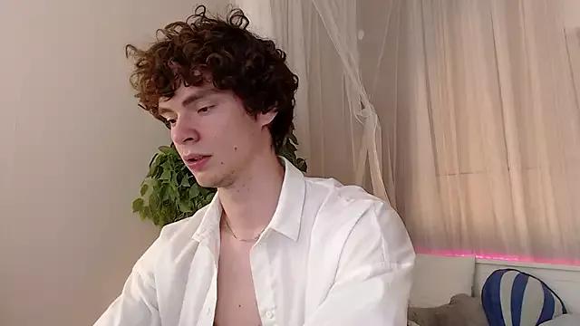 Tommy_Jamm from StripChat is Freechat