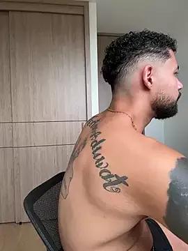 TommyCruz from StripChat is Freechat