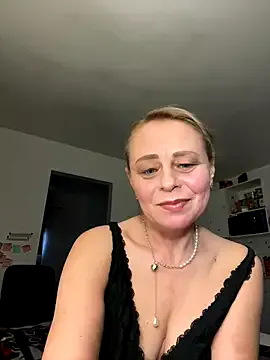 ToriLove777 — Freechat on StripChat