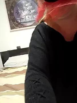 Trivia_magic from StripChat is Freechat