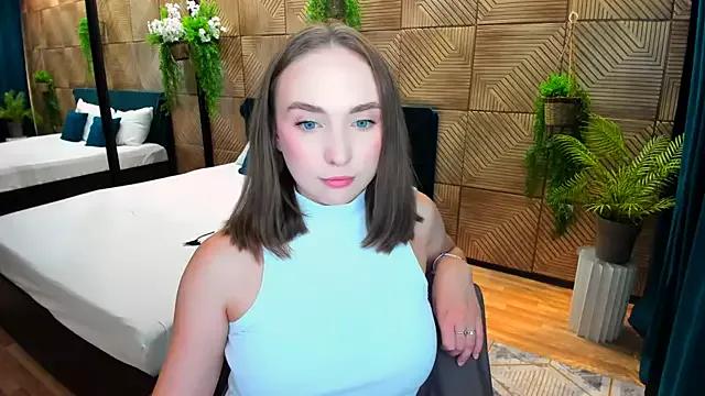 TrueReincarnation from StripChat is Freechat