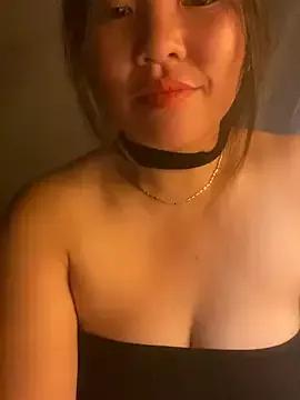 Photos of tuoidep26 from StripChat is Private