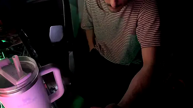 Avatar of twink69Finger