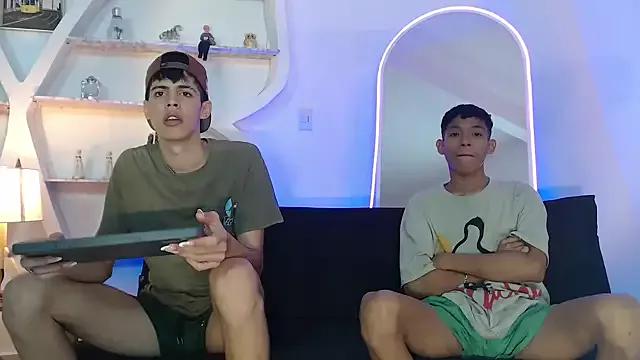TWINKS_FRIENDS from StripChat is Freechat