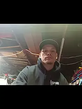 twistafatpipe — pull cock out