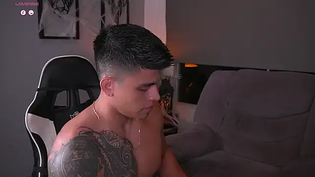 Avatar of tyler_muscle1