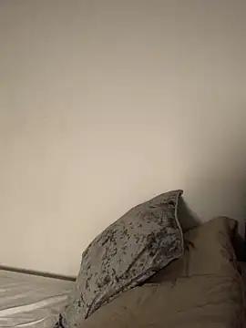 UKJuicyPrincess from StripChat