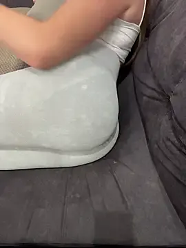 Umka-29 — Fingers in pussy