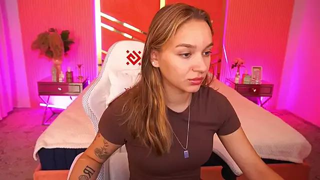 UrMuseOn from StripChat is Freechat