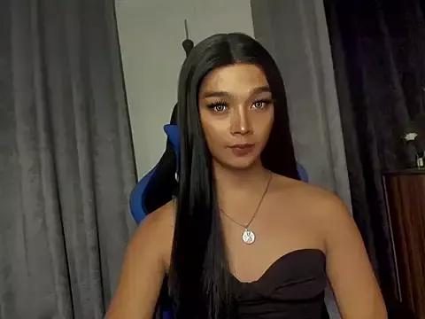 urtrinitylicious from StripChat