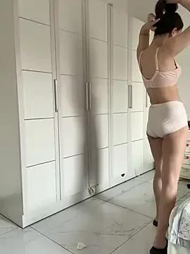 uulove521 from StripChat