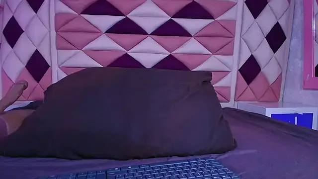 Avatar of valecastro_