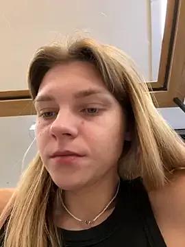 Try our girls live displays and explore the company of endless strippers, with beautiful physiques, vibrating toys and more.