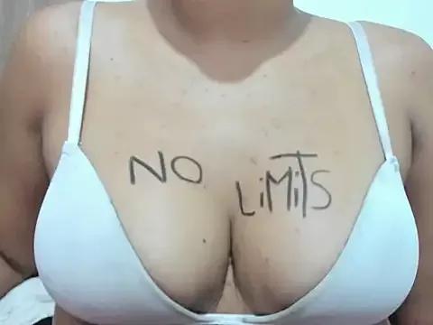 Valentinahot7 from StripChat is Freechat