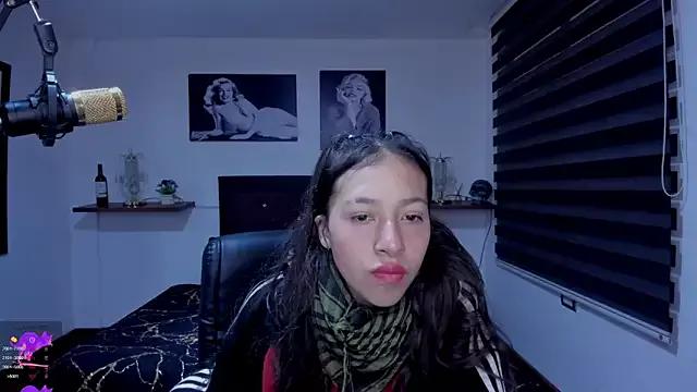 Valeria_roussi from StripChat is Freechat