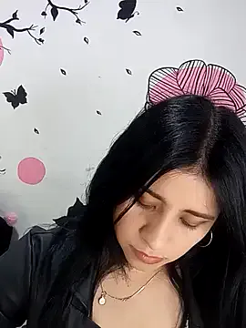 Avatar of ValerieLove_