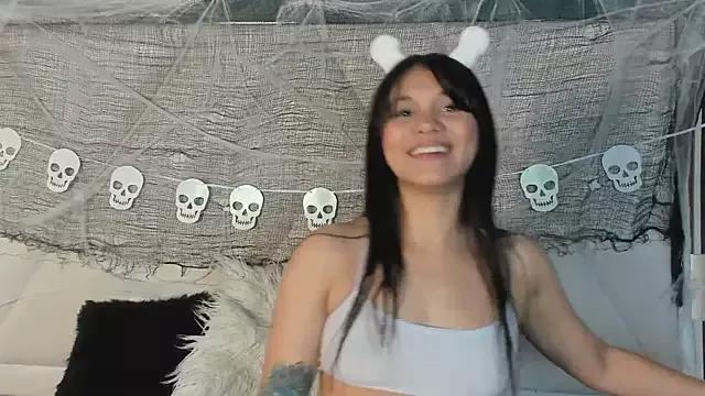 Valeryss_ from StripChat is Freechat