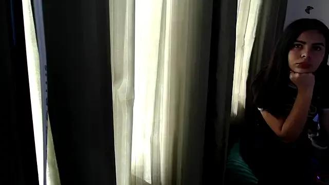 Valeryxs from StripChat is Freechat