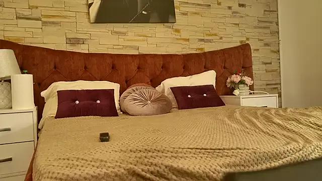 Vanessa_Babe from StripChat is Freechat