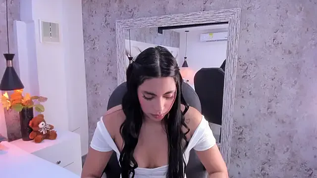 Vanessa_Rain_ — Flashj tits