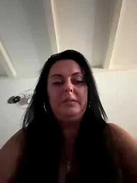 vanessaNL from StripChat is Freechat