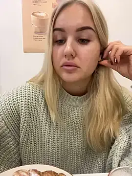 VanillaCakes — TAKE OFF MY PANTIES