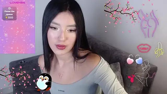 Try our girls live displays and explore the company of endless strippers, with beautiful physiques, vibrating toys and more.