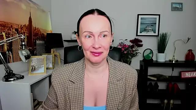 Try our girls live displays and explore the company of endless strippers, with beautiful physiques, vibrating toys and more.