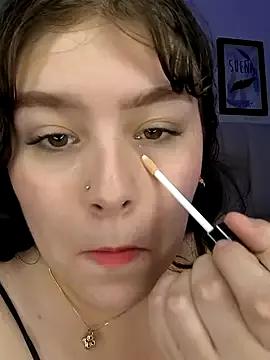 velvet_rosee from StripChat is Freechat