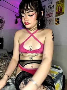 Try our girls live displays and explore the company of endless strippers, with beautiful physiques, vibrating toys and more.