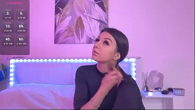 Veronica_leal from StripChat is Freechat