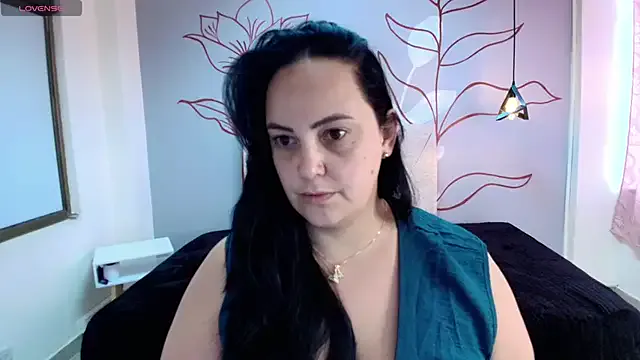 veronicabbw — CONTROL TOW TOYS X5 MIN+GREAT ORGASM