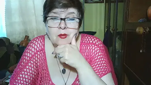 Avatar of VeronicaGold511