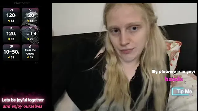 VeronicaJoyful's avatar