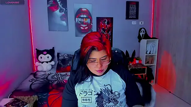 Veronika_metal — sexy blowjob with tits